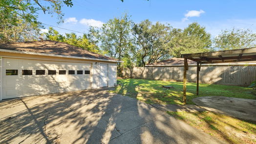 Houston null-story, 3-bed 4718 W 43rd Street-idx