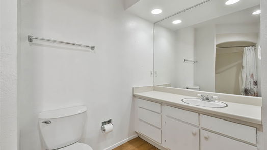 Houston null-story, 2-bed 5000 Milwee Street 74-idx