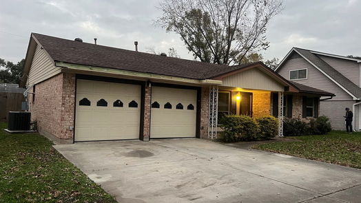 Houston 1-story, 3-bed 5602 Hialeah Drive-idx