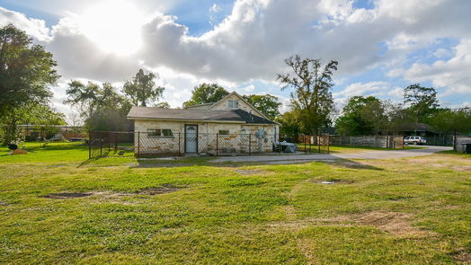 Houston 1-story, 4-bed 2002 Eubanks Street-idx