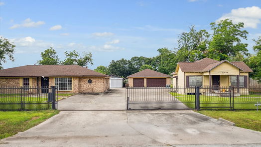 Houston 1-story, 3-bed 3231 Persimmon Street-idx