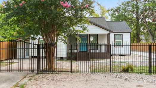 Houston 1-story, 6-bed 2409 Spence Street-idx