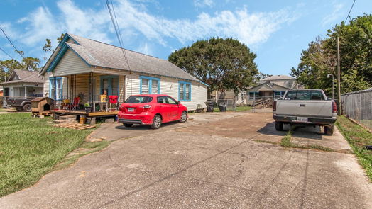 Houston 1-story, 5-bed 1817 Mcdaniel Street-idx