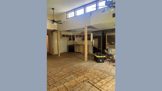 Houston 1-story, 5-bed 9021 Lomax Street-idx