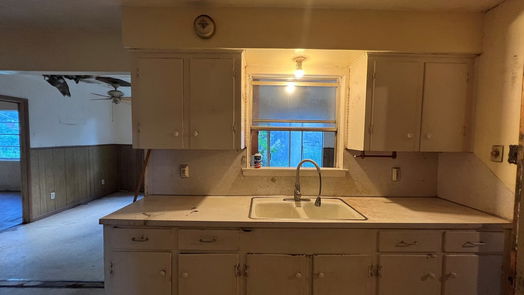 Houston 1-story, 3-bed 11611 Maymount Lane-idx