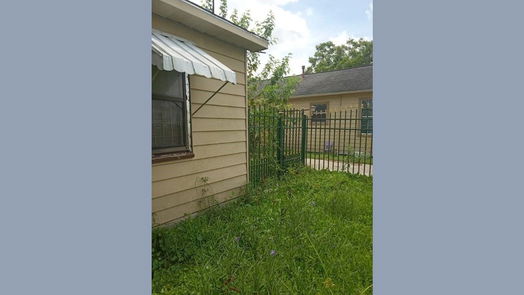 Houston 1-story, 2-bed 2132 Warwick Road-idx