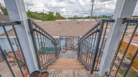 Houston 2-story, 2-bed 2116 Turner Drive 7-idx