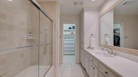 Houston 2-story, 6-bed 807 Kingsmark Drive-idx