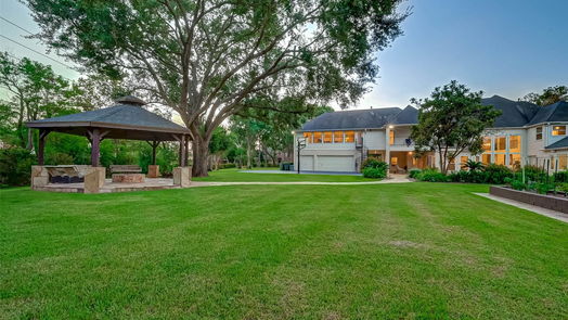 Houston 2-story, 6-bed 807 Kingsmark Drive-idx