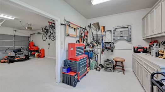 Houston 2-story, 6-bed 807 Kingsmark Drive-idx