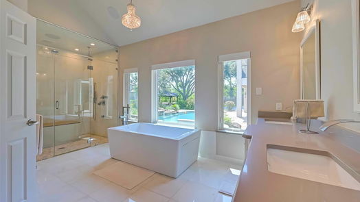 Houston 2-story, 6-bed 807 Kingsmark Drive-idx