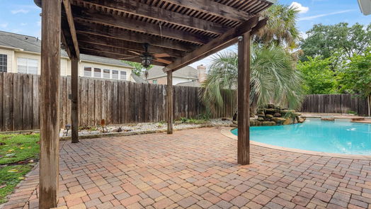 Houston 2-story, 4-bed 19822 Skycountry Lane-idx