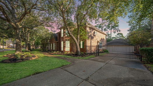 Houston 2-story, 4-bed 823 Chisel Point Drive-idx