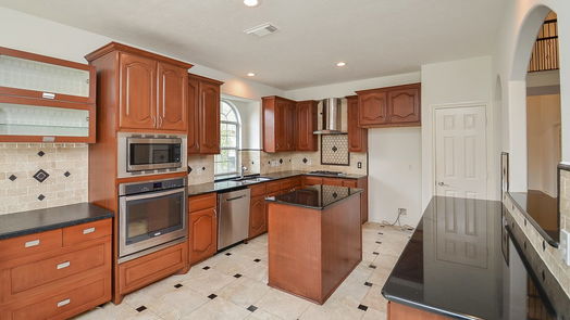 Houston 2-story, 5-bed 17031 Feather Fall Lane-idx