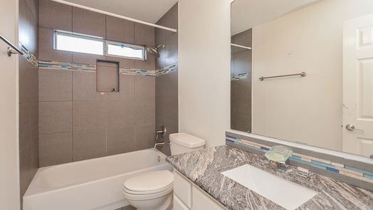 Houston 2-story, 5-bed 17031 Feather Fall Lane-idx