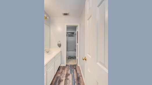 Houston 2-story, 3-bed 15618 Kentwater Court-idx