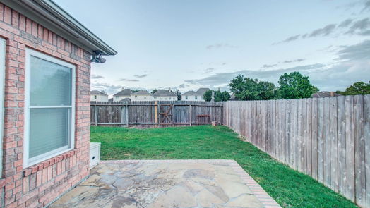 Houston 2-story, 3-bed 15618 Kentwater Court-idx