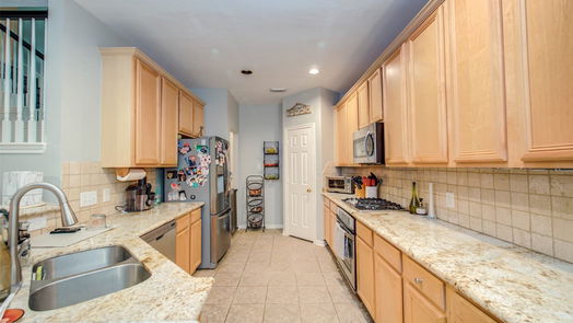 Houston 2-story, 3-bed 15618 Kentwater Court-idx