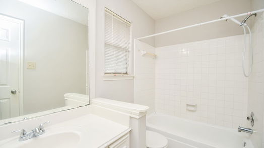 Houston 2-story, 4-bed 16215 Cairngorm Avenue-idx