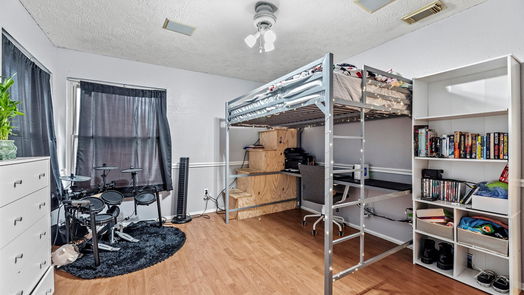 Houston 2-story, 4-bed 7602 Ashton Drive-idx