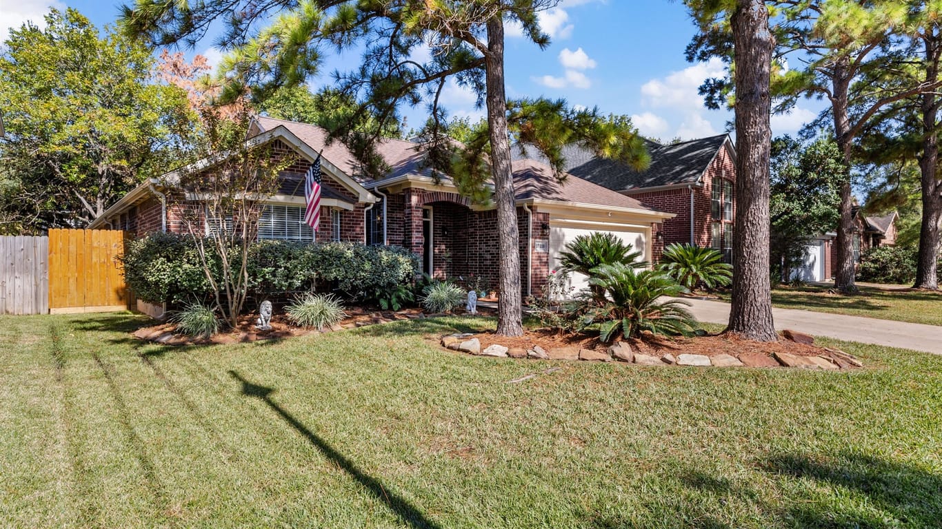 Houston 1-story, 4-bed 17210 Crown Meadow Court-idx