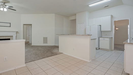 Houston 1-story, 3-bed 15615 Valley Creek Drive-idx