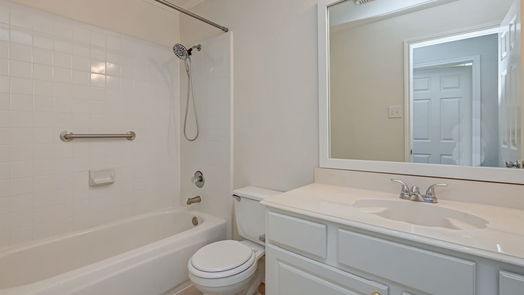 Houston 1-story, 3-bed 15615 Valley Creek Drive-idx