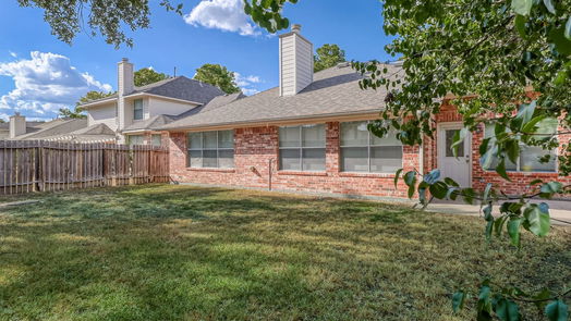 Houston 1-story, 3-bed 15615 Valley Creek Drive-idx
