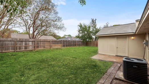 Houston 1-story, 3-bed 16706 Pebbleglen Drive-idx