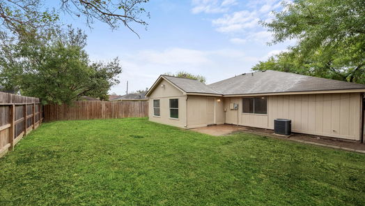 Houston 1-story, 3-bed 16706 Pebbleglen Drive-idx