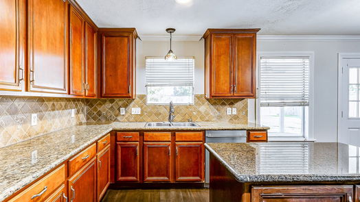 Houston 2-story, 5-bed 8510 Shallowlake Court-idx