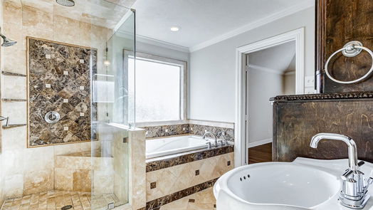 Houston 2-story, 5-bed 8510 Shallowlake Court-idx