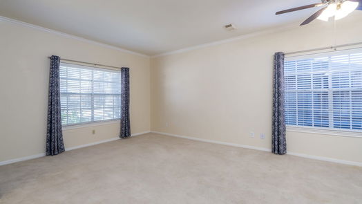 Houston 2-story, 4-bed 7710 Hidden Oaks Lane-idx