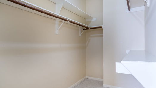 Houston 2-story, 4-bed 7710 Hidden Oaks Lane-idx