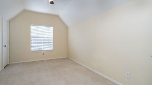 Houston 2-story, 4-bed 7710 Hidden Oaks Lane-idx