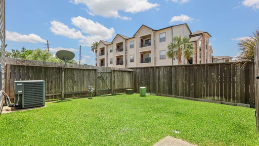 Houston 2-story, 3-bed 8315 Greys Lane-idx