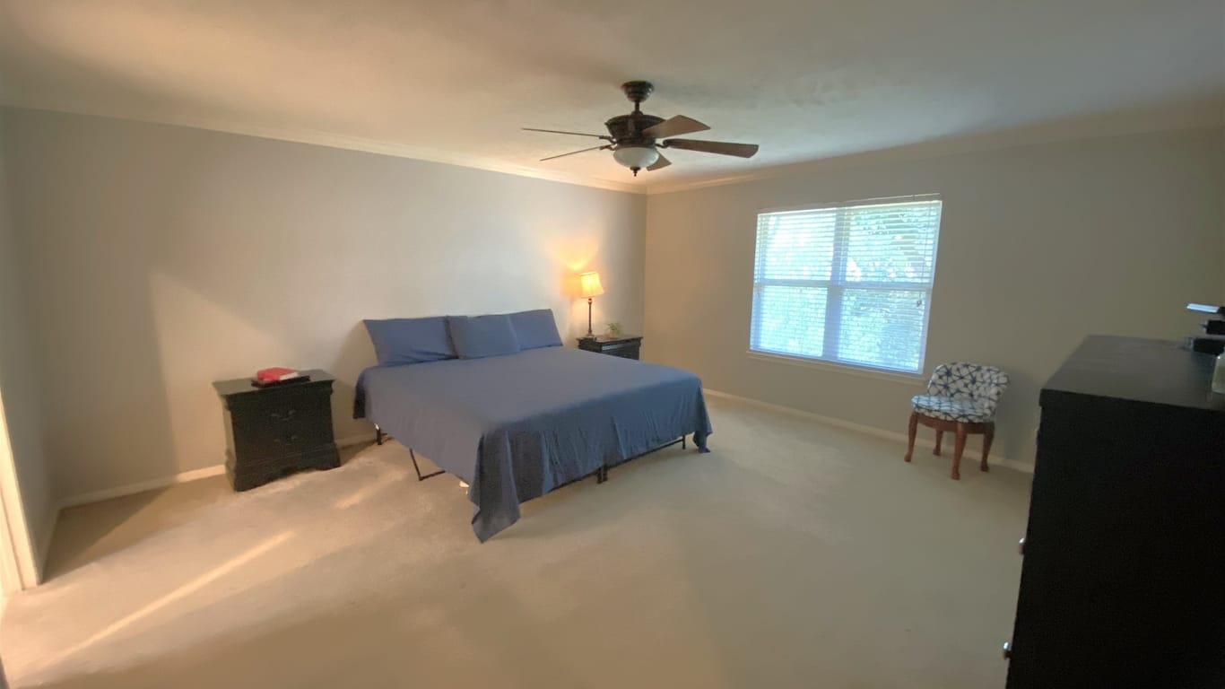 Houston 2-story, 4-bed 15810 Knoll Lake Drive-idx