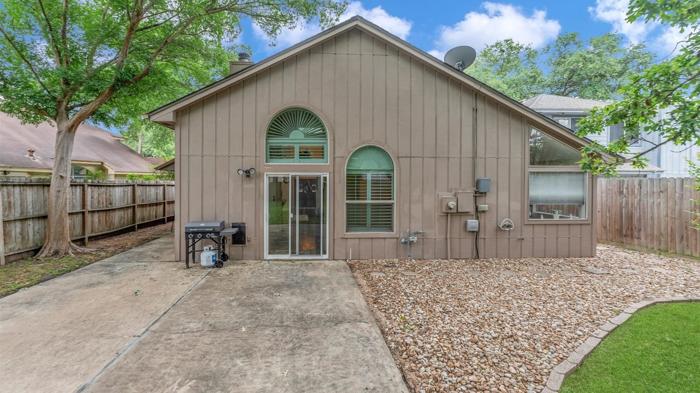 Houston 1-story, 3-bed 8647 Sparkling Springs Drive-idx
