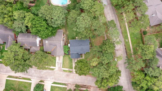 Houston 2-story, 4-bed 7802 Hidden Oaks Lane-idx