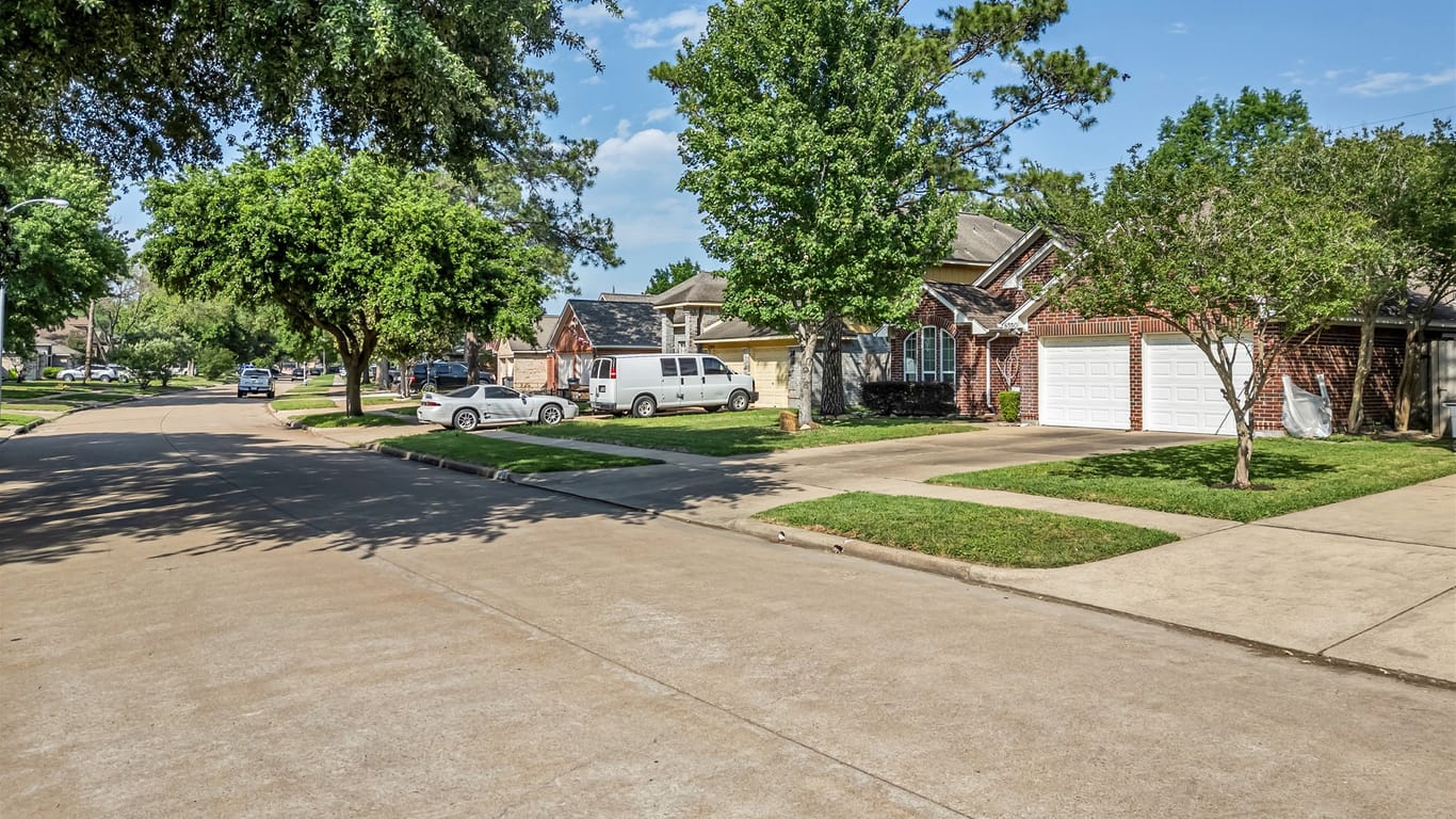 Houston 1-story, 3-bed 8550 Spring Green Drive-idx