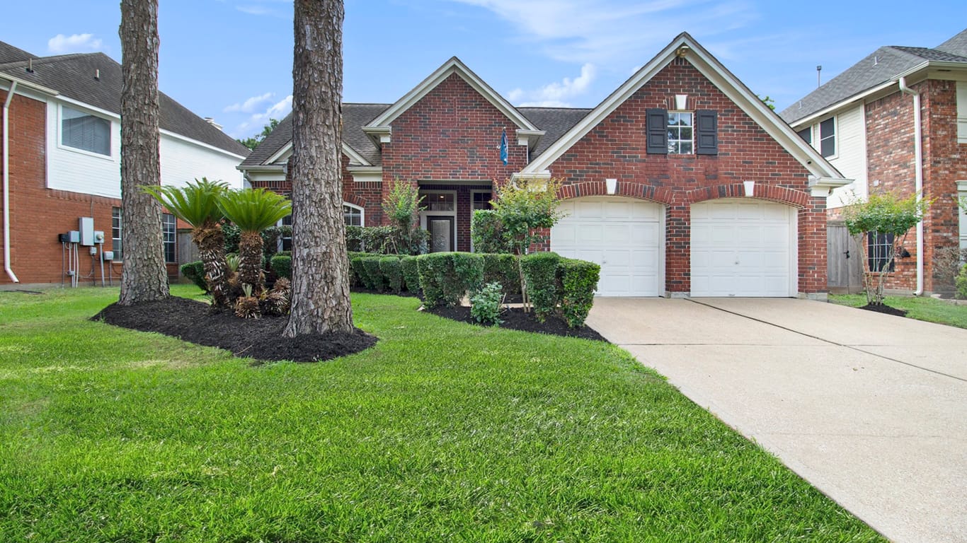 Houston 1-story, 4-bed 7311 Wooded Valley Drive-idx