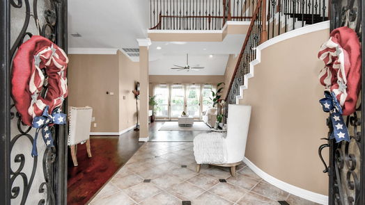 Houston 2-story, 4-bed 17314 Pinecreek Hollow Lane-idx