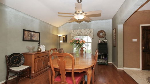 Houston 1-story, 3-bed 16631 Greenbriar Point Lane-idx