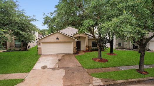 Houston 1-story, 3-bed 16631 Greenbriar Point Lane-idx