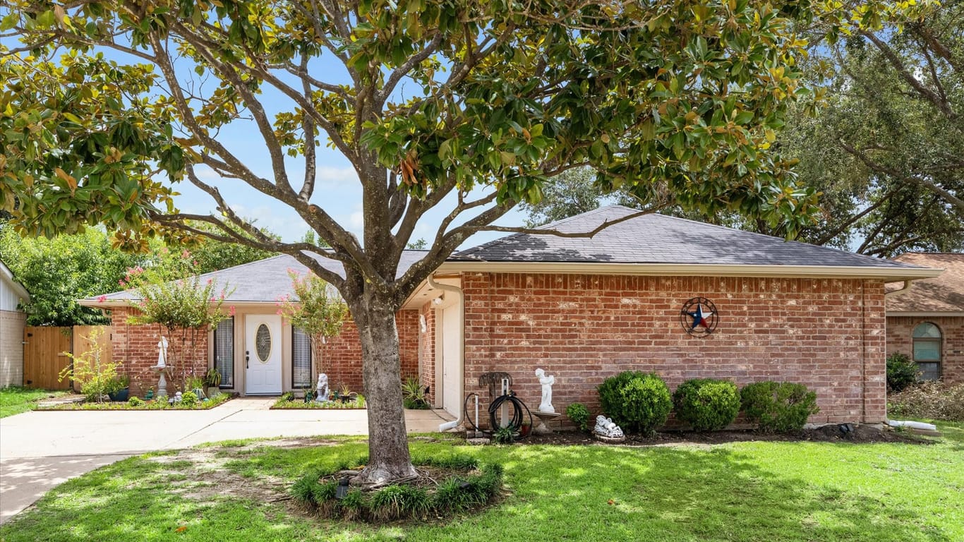 Houston 1-story, 3-bed 7214 Skylight Lane-idx