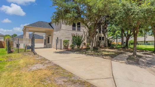 Houston 2-story, 5-bed 17411 Lonesome Dove Trail-idx