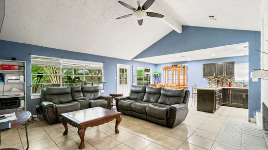 Houston 1-story, 4-bed 16323 Maplemont Drive-idx