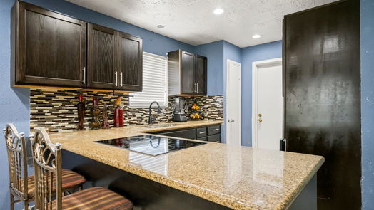 Houston 1-story, 4-bed 16323 Maplemont Drive-idx