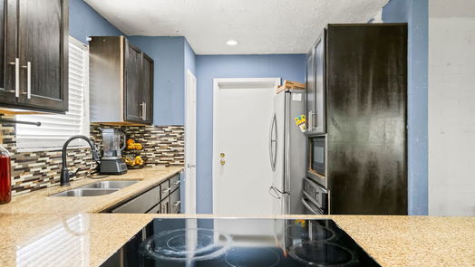 Houston 1-story, 4-bed 16323 Maplemont Drive-idx