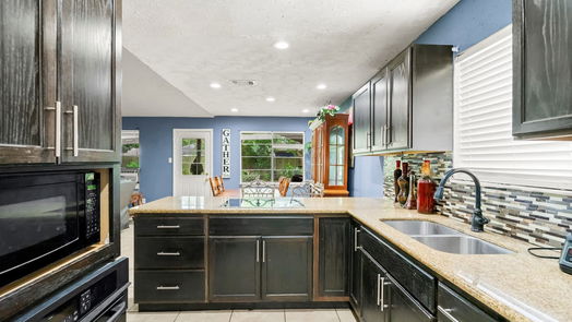 Houston 1-story, 4-bed 16323 Maplemont Drive-idx